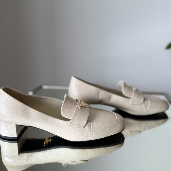 Prada Mocassini Loafer Pump 40.5 $1,075 - Picture 2 of 10